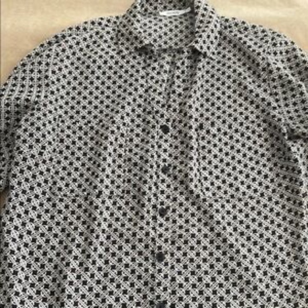 Ricki's Black and White Geometric Button-Down Shirt